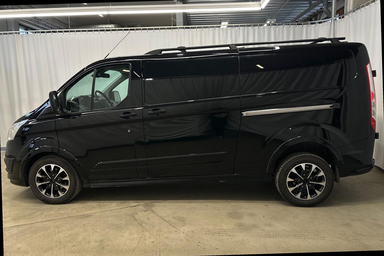 Ford Transit Custom vaihtoauto