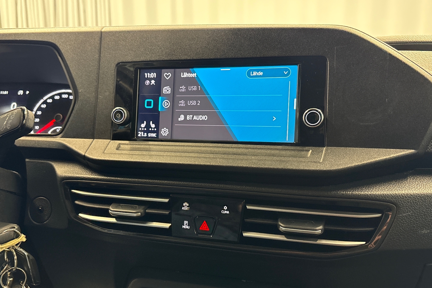 Volkswagen Caddy Maxi vaihtoauto
