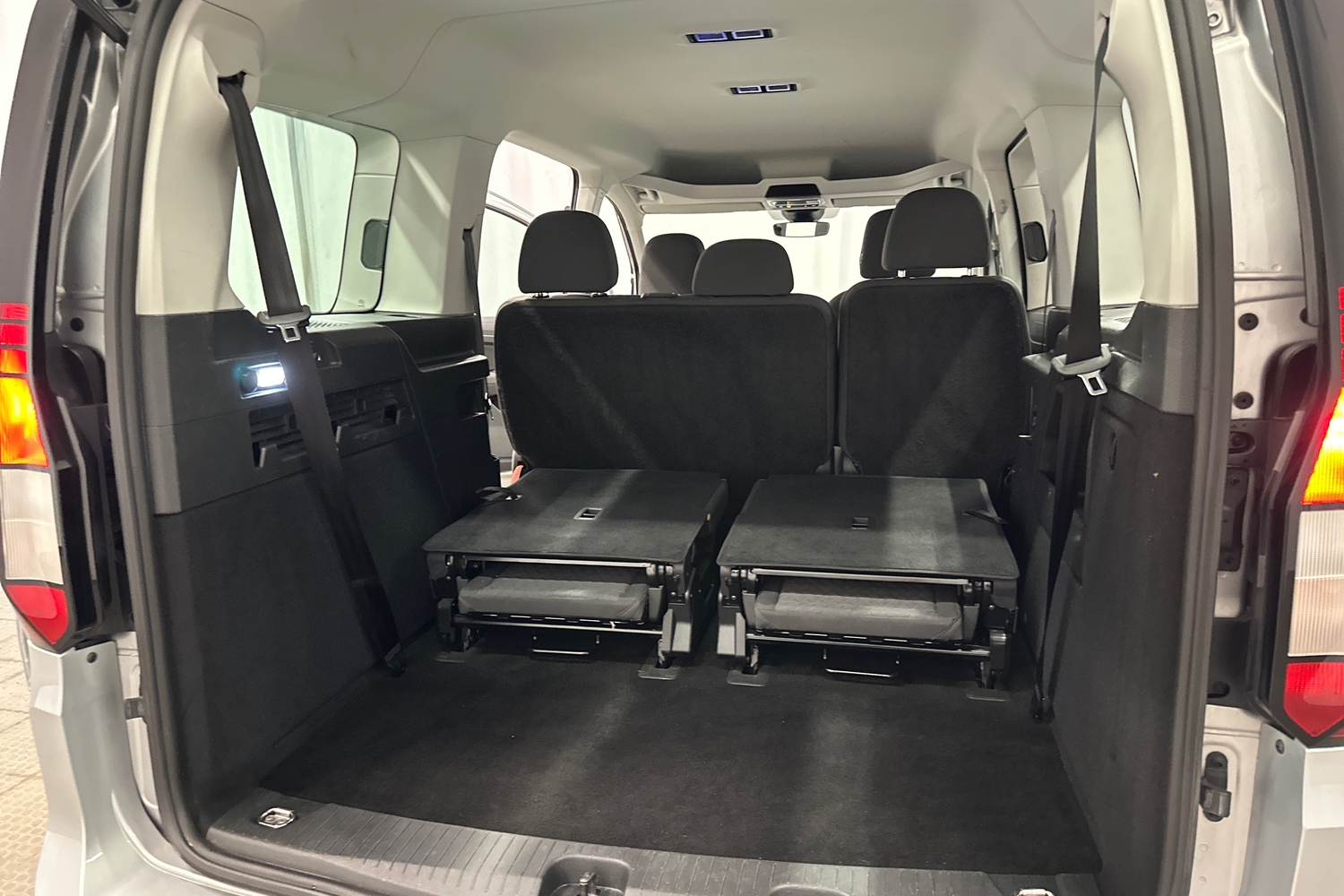 Volkswagen Caddy Maxi vaihtoauto