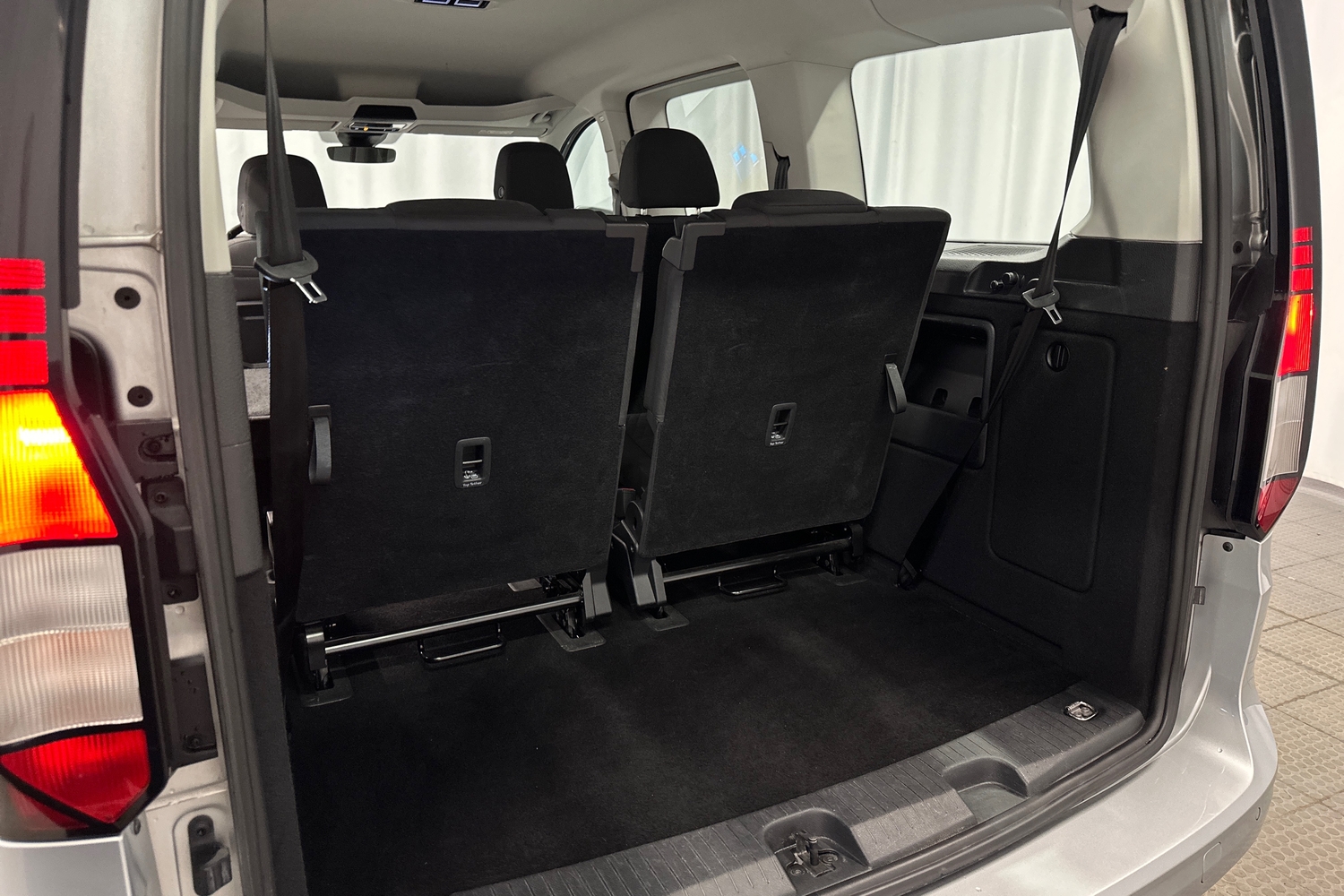 Volkswagen Caddy Maxi vaihtoauto