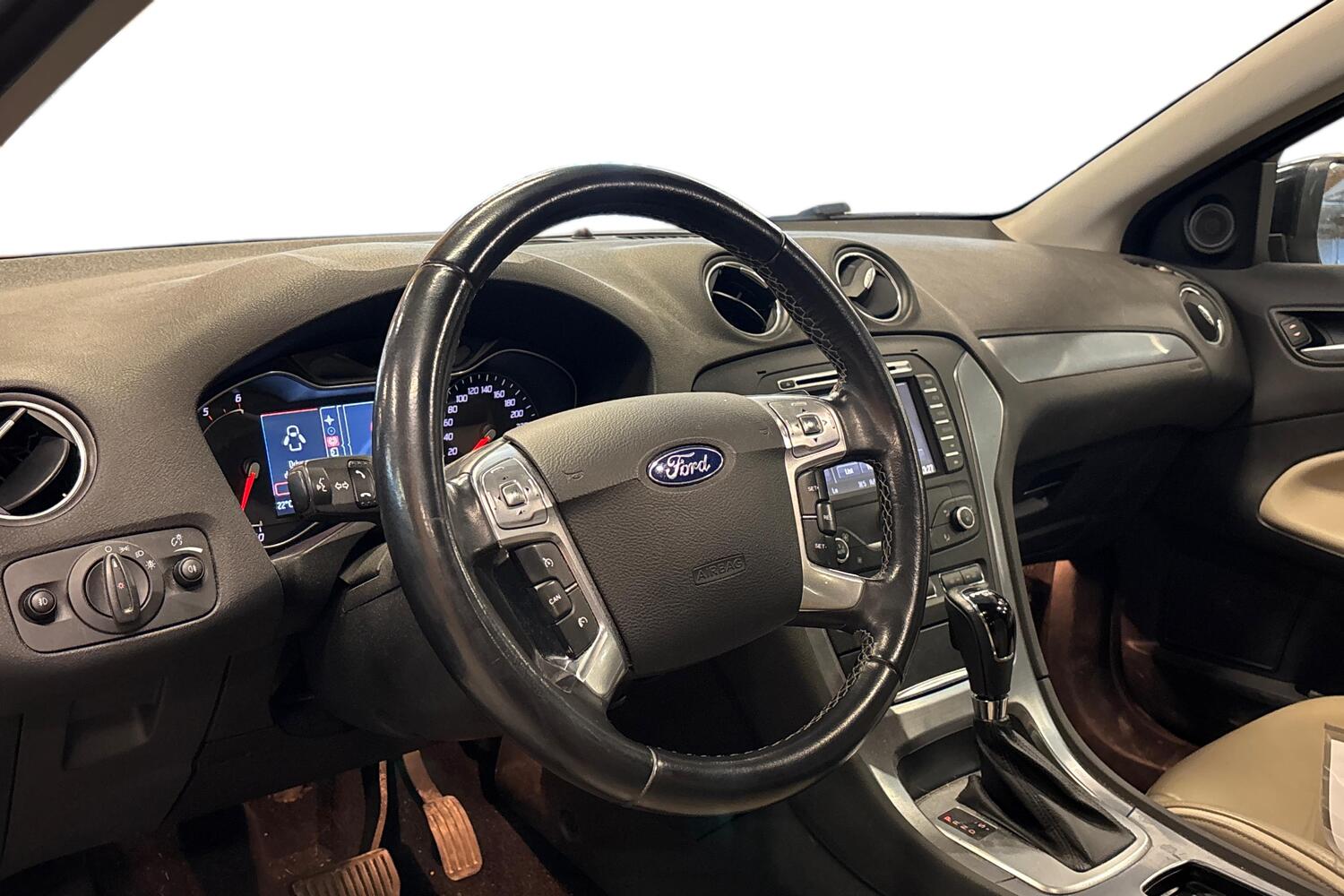 Ford Mondeo vaihtoauto