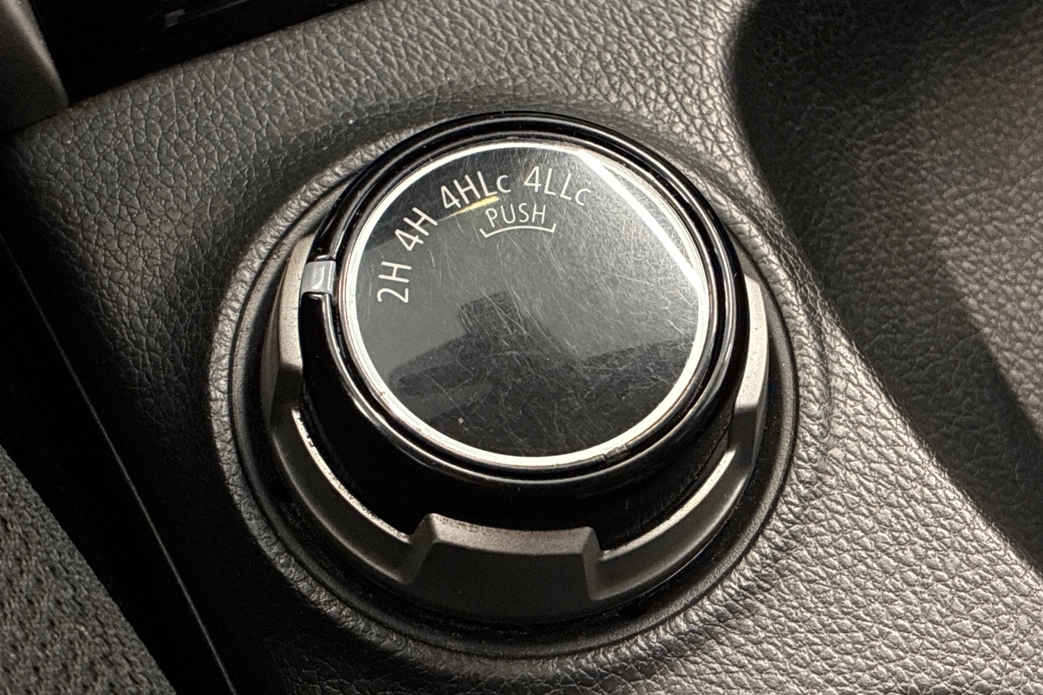 Mitsubishi L200 vaihtoauto