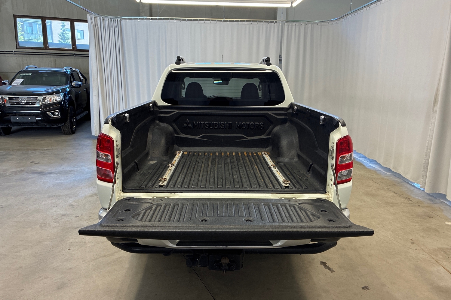 Mitsubishi L200 vaihtoauto