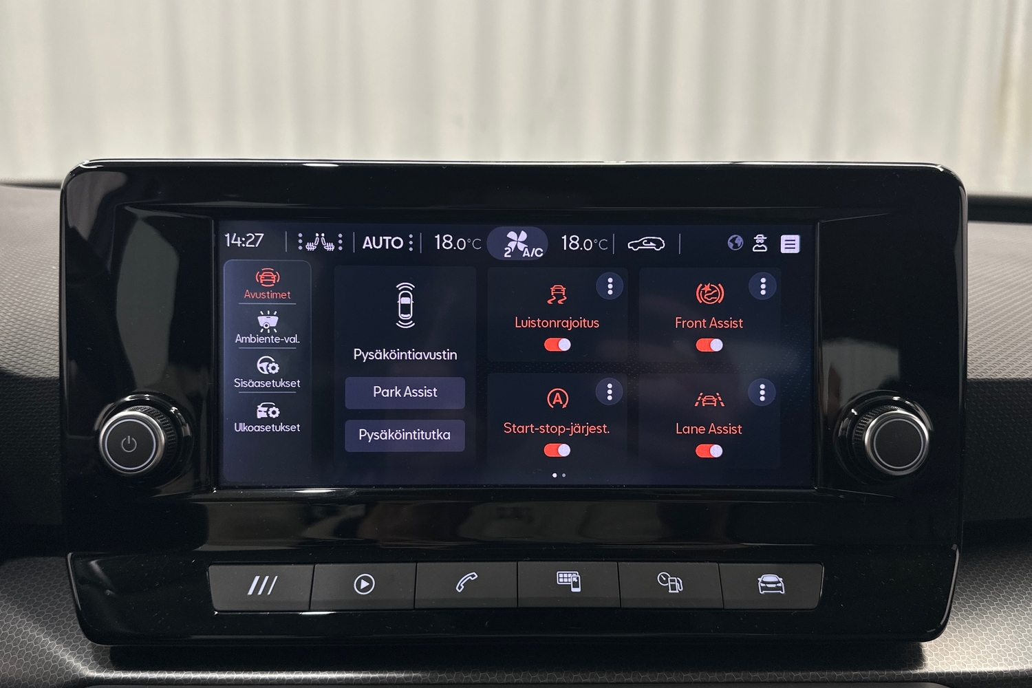SEAT Leon Sportstourer vaihtoauto