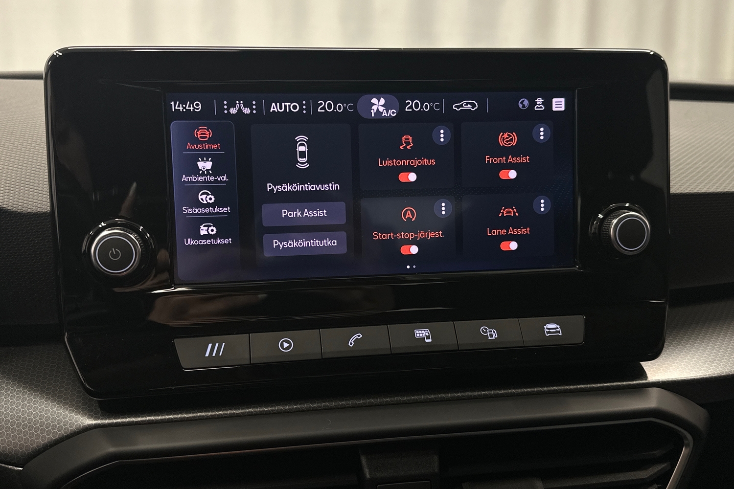 SEAT Leon Sportstourer vaihtoauto