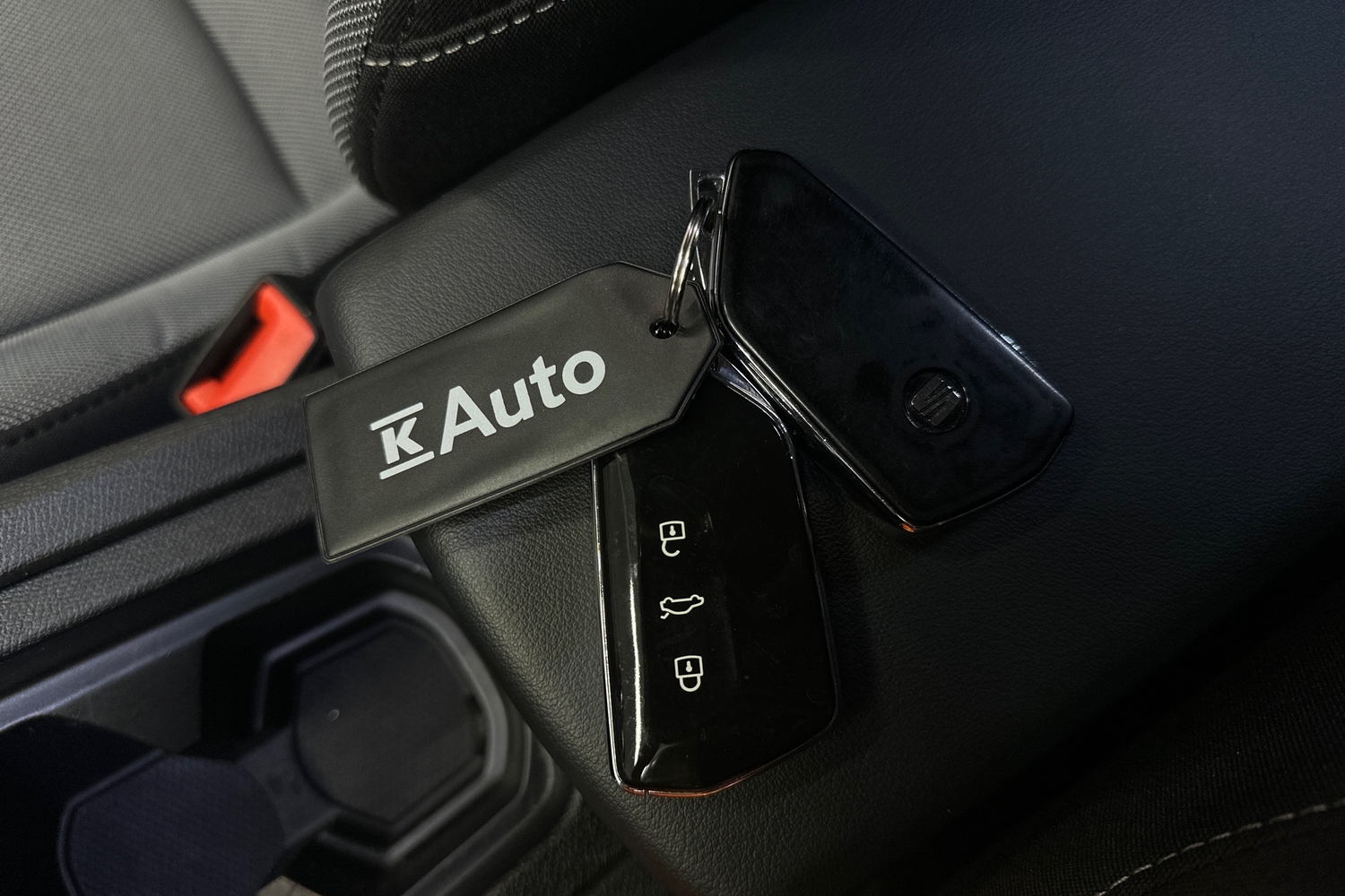 SEAT Leon Sportstourer vaihtoauto