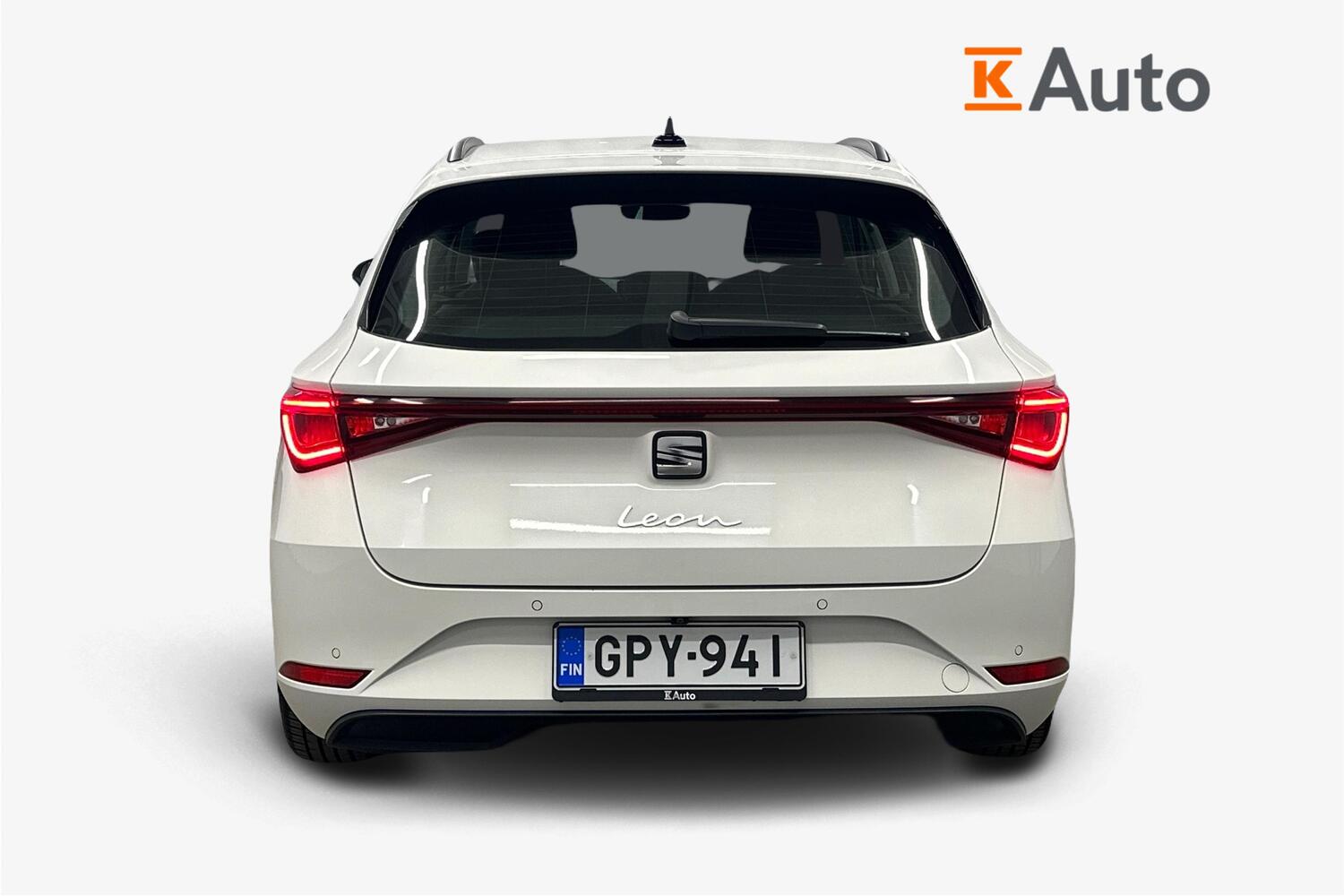 SEAT Leon Sportstourer vaihtoauto