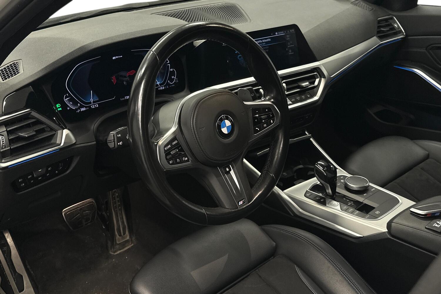 BMW 330 vaihtoauto