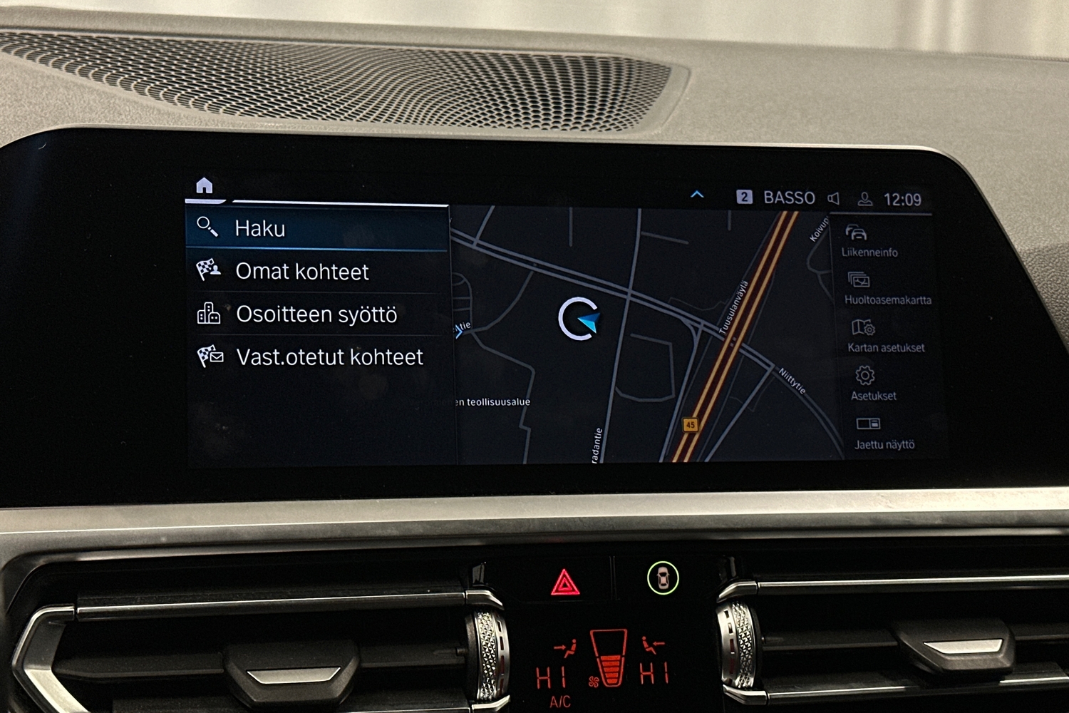 BMW 330 vaihtoauto