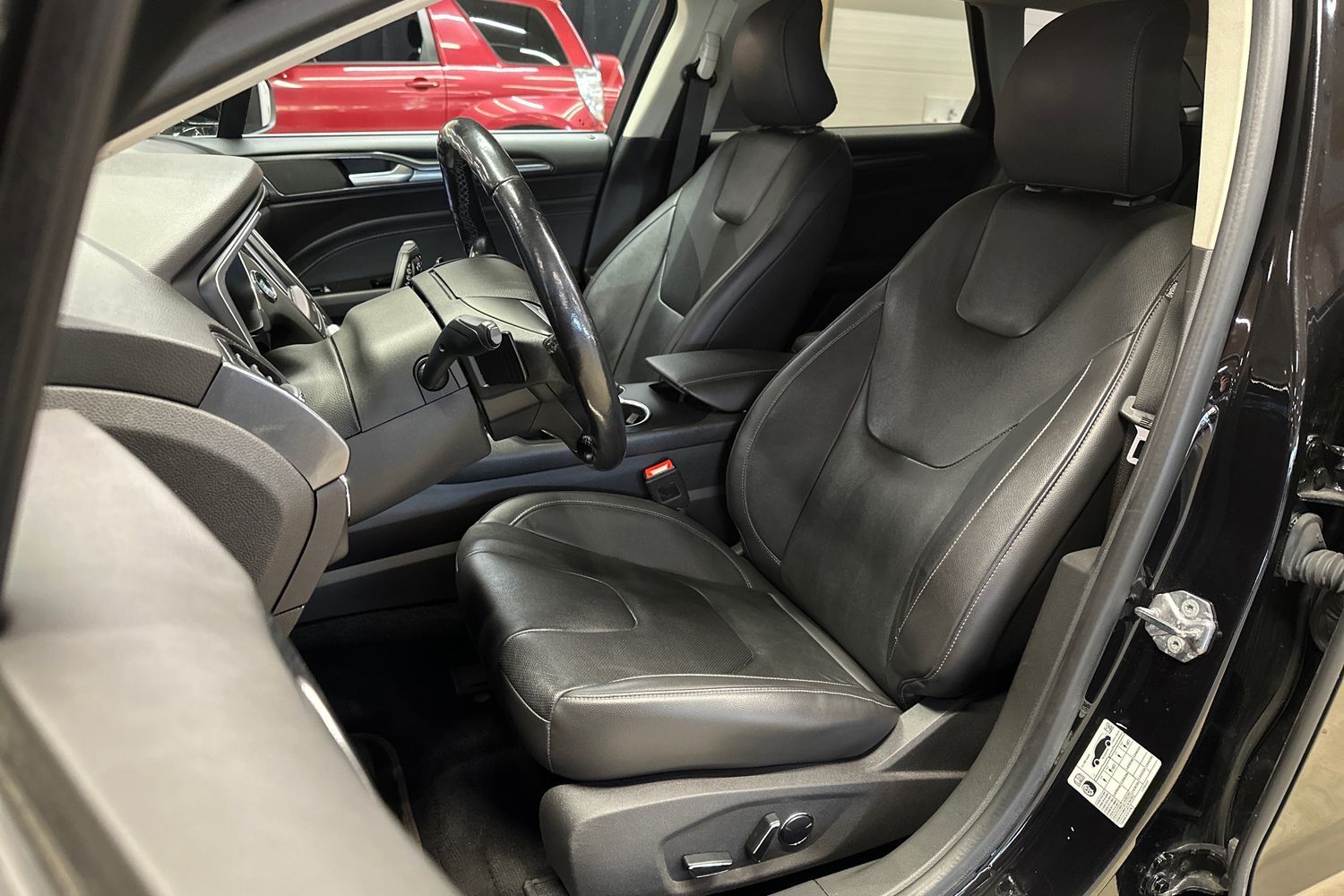 Ford Mondeo vaihtoauto