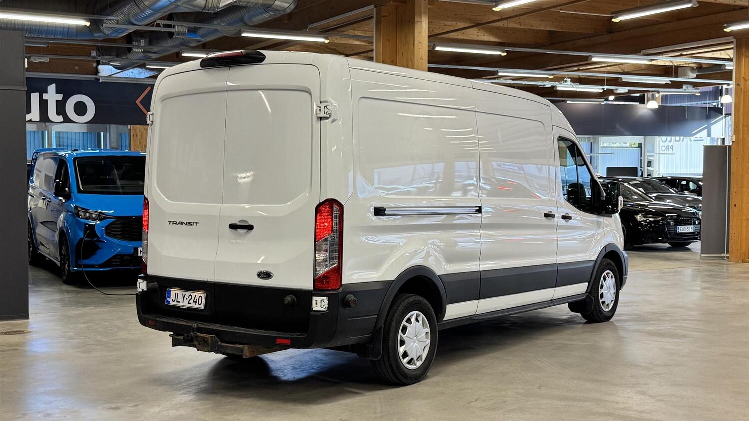 Ford Transit vaihtoauto