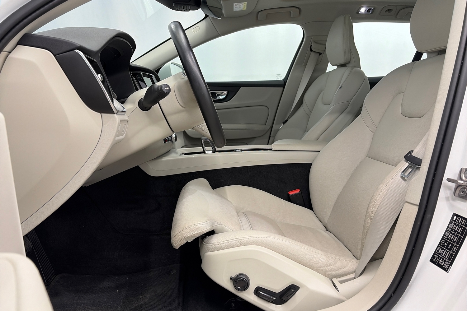 Volvo V60 Cross Country vaihtoauto