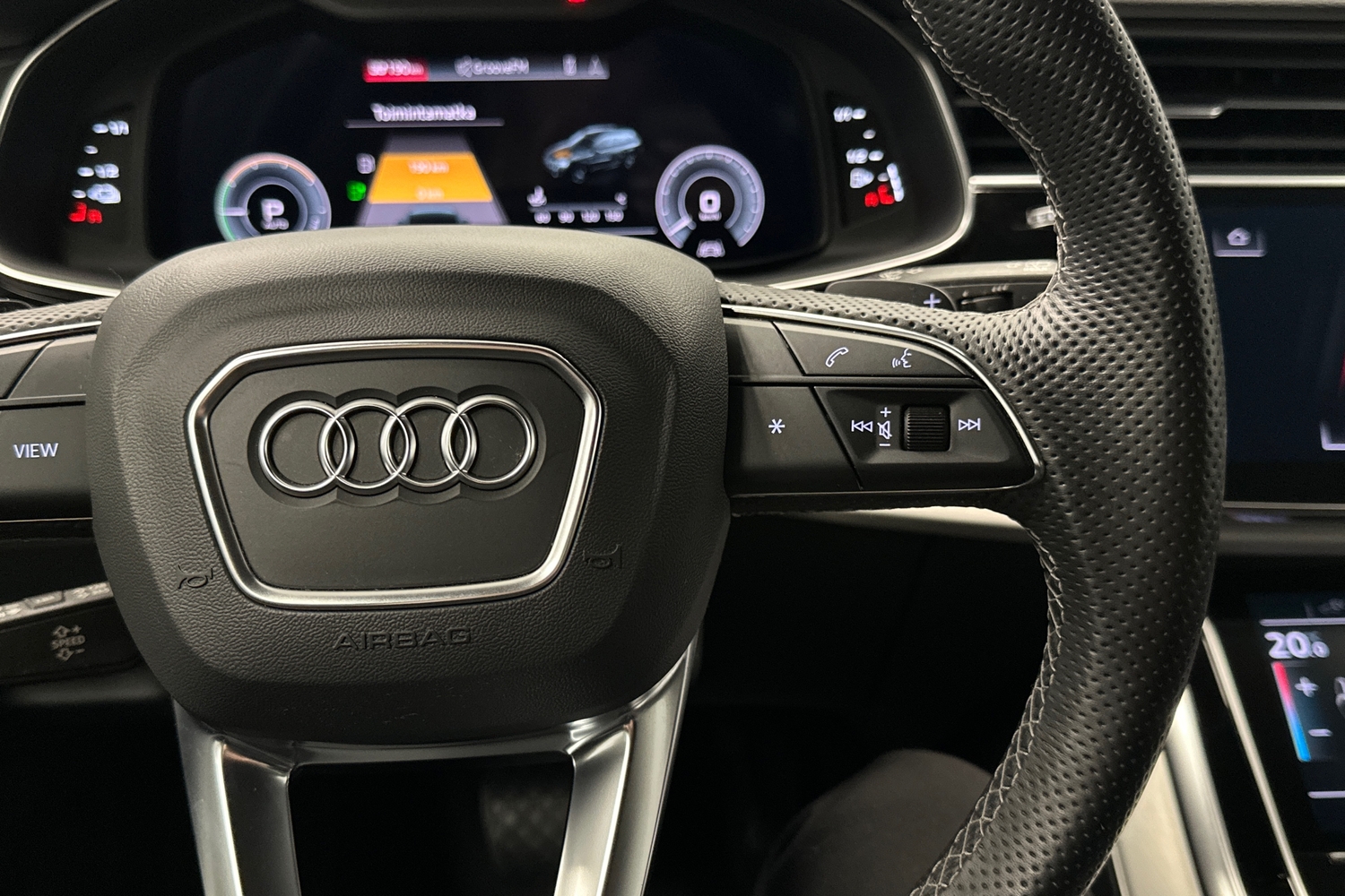 Audi Q7 vaihtoauto