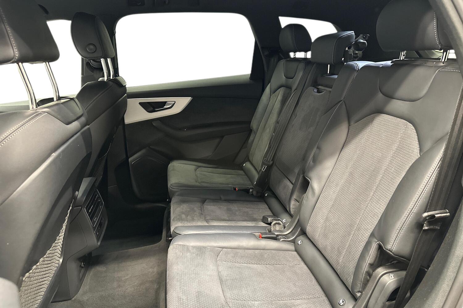 Audi Q7 vaihtoauto