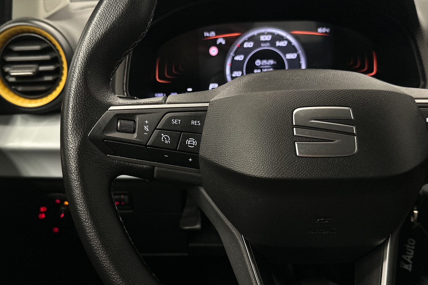 SEAT Arona vaihtoauto