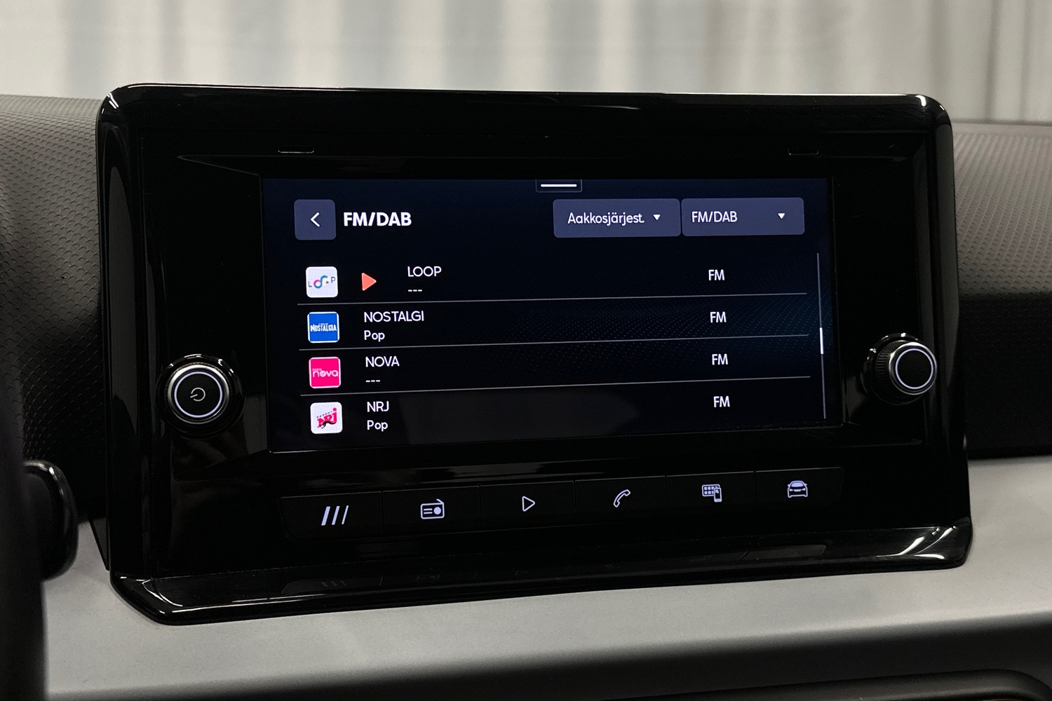 SEAT Arona vaihtoauto