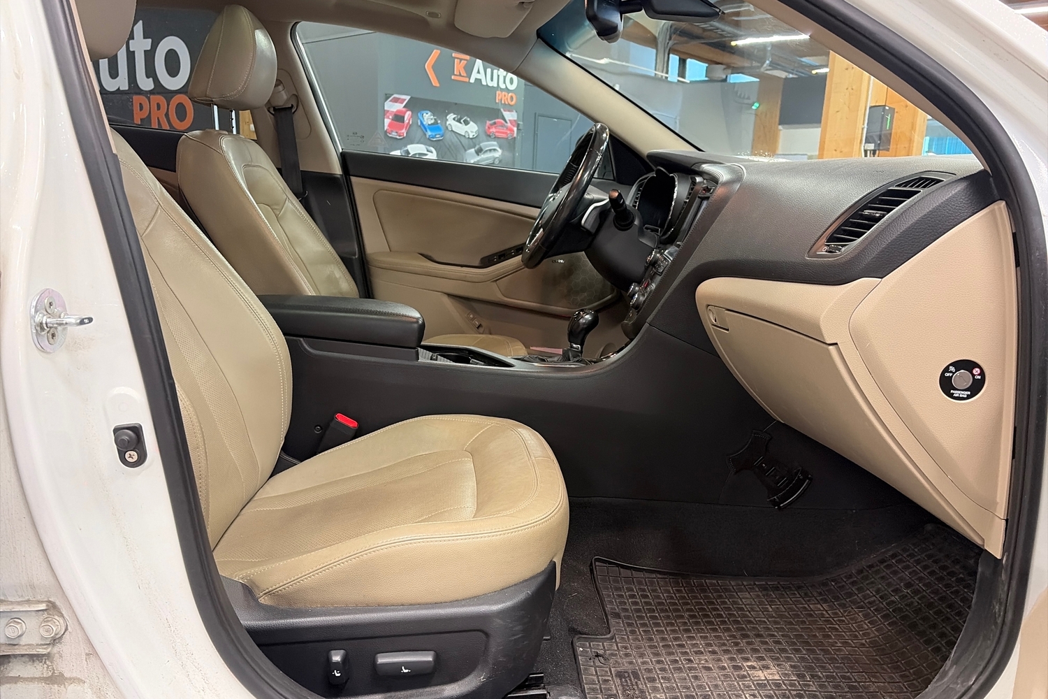 Kia Optima vaihtoauto