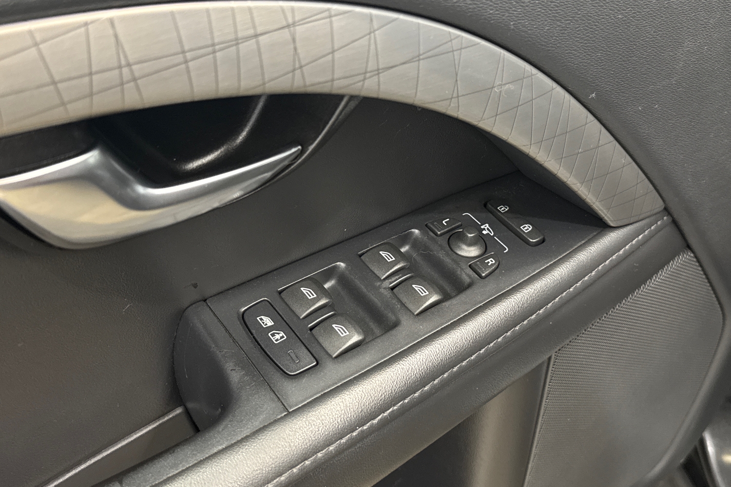 Volvo XC70 vaihtoauto