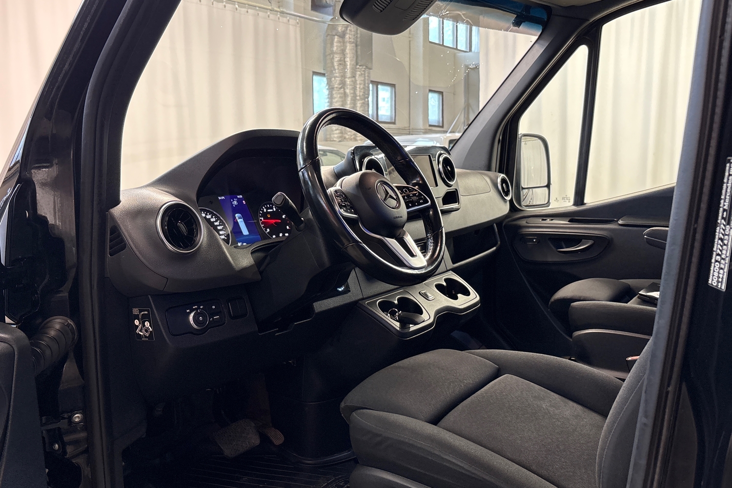 Mercedes-Benz Sprinter vaihtoauto