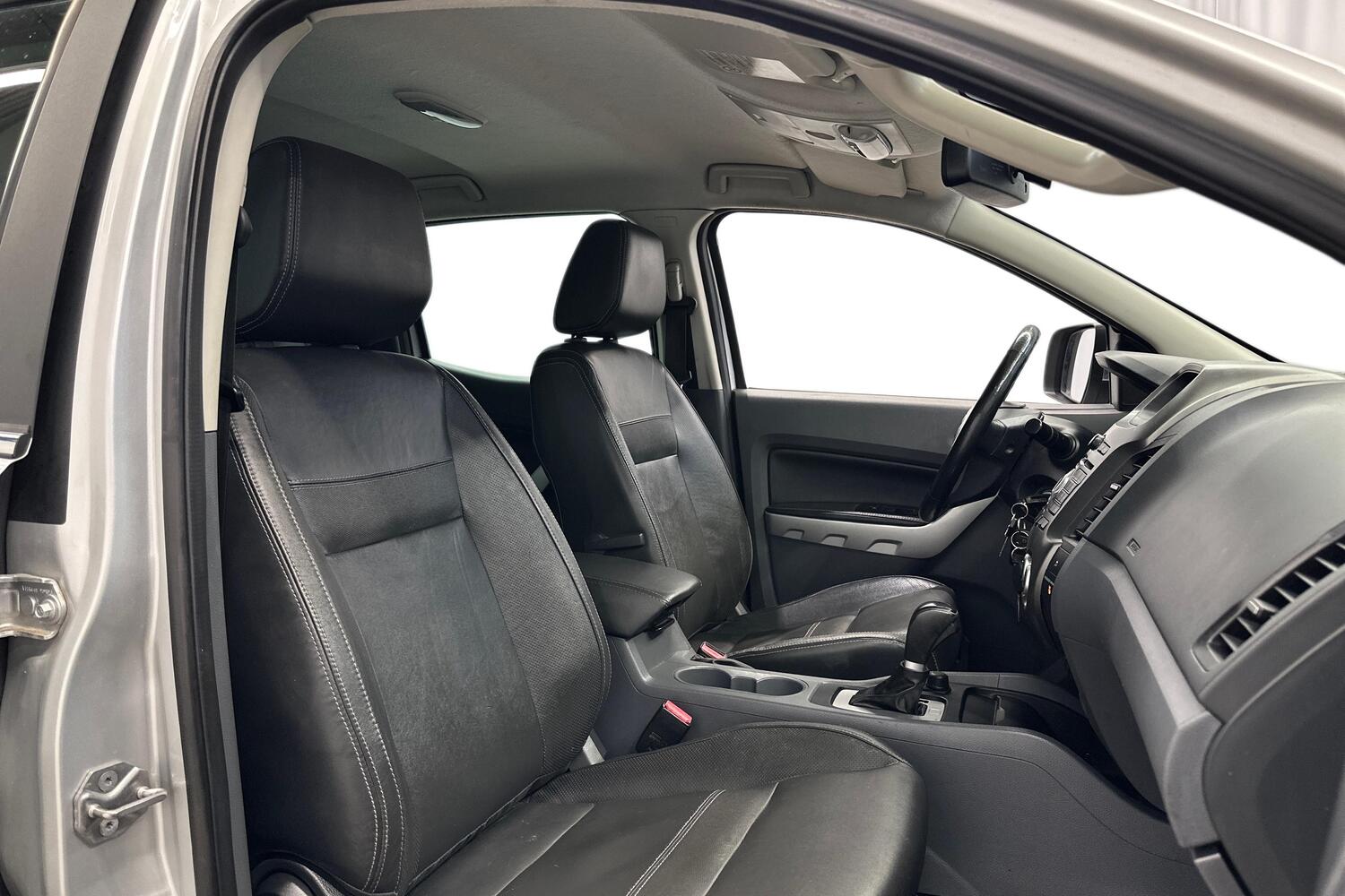 Ford Ranger vaihtoauto