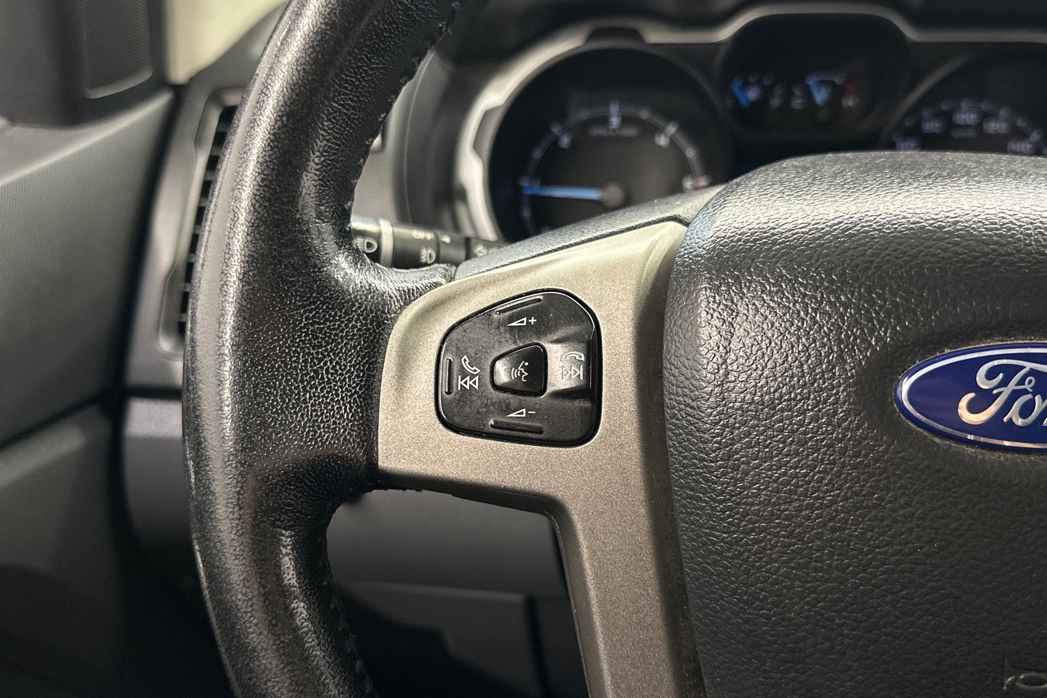 Ford Ranger vaihtoauto