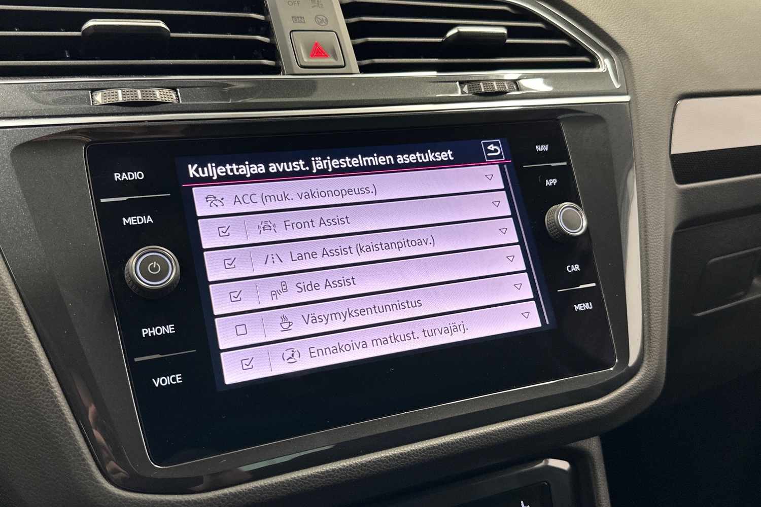 Volkswagen Tiguan vaihtoauto