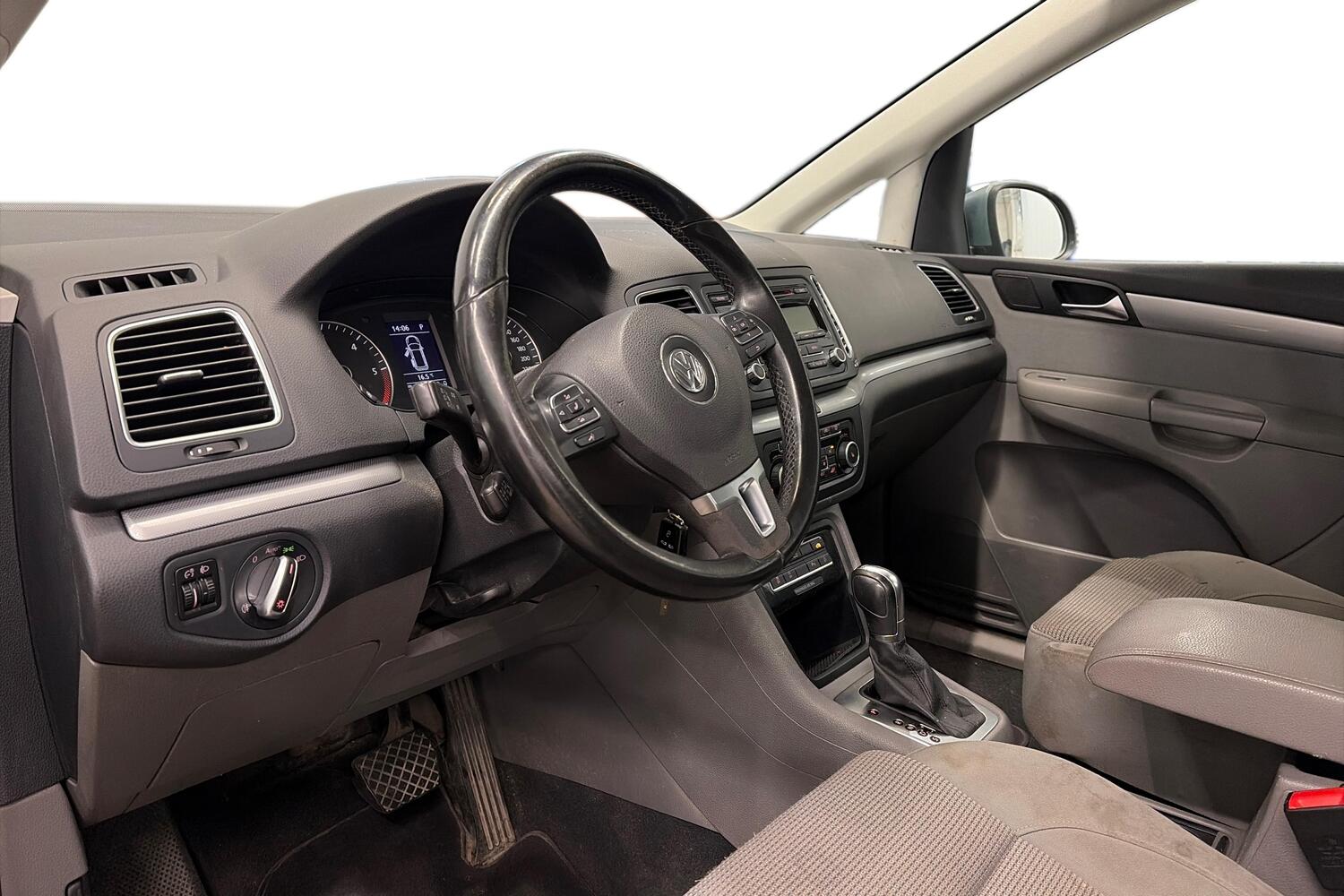 Volkswagen Sharan vaihtoauto