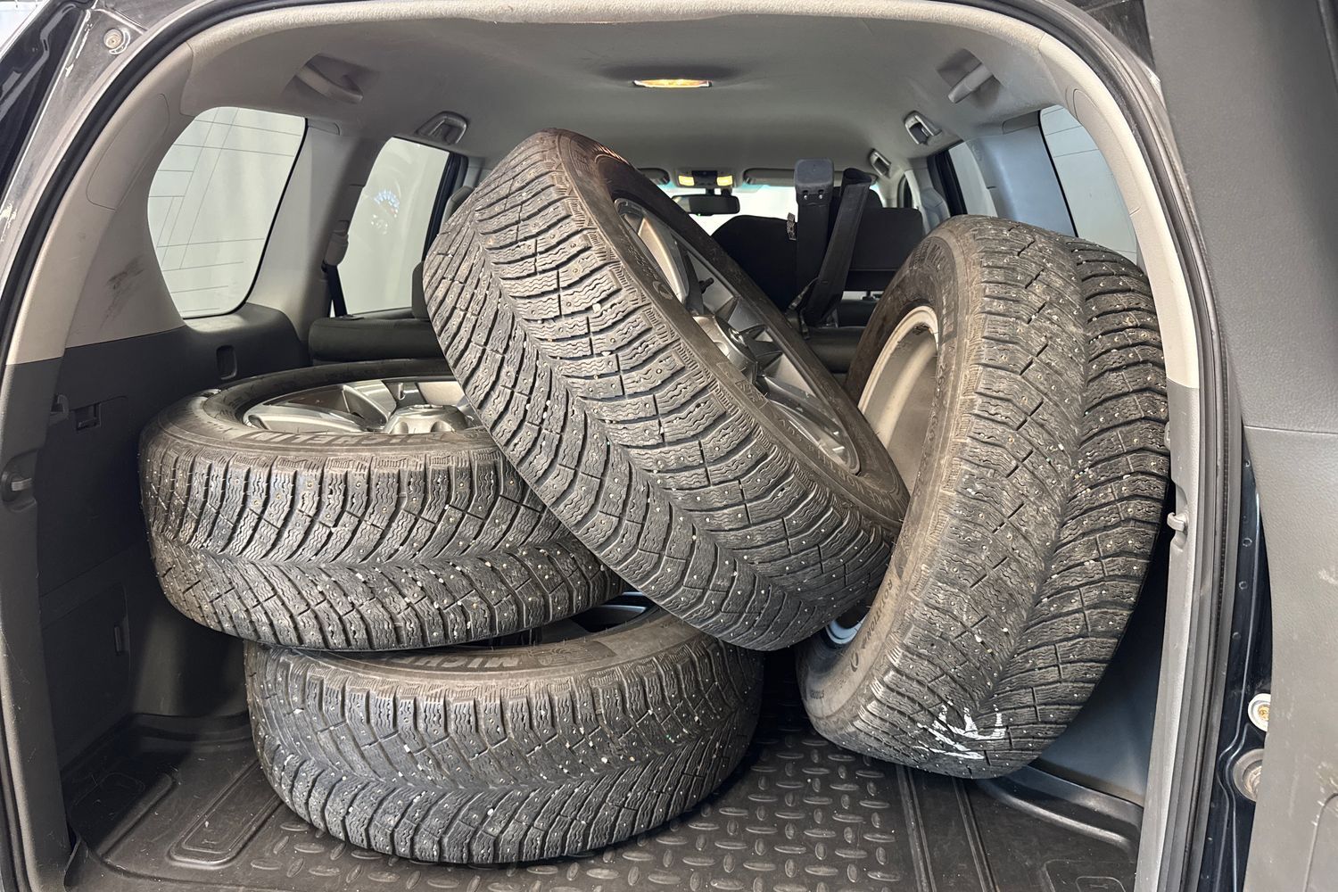 Toyota Land Cruiser vaihtoauto