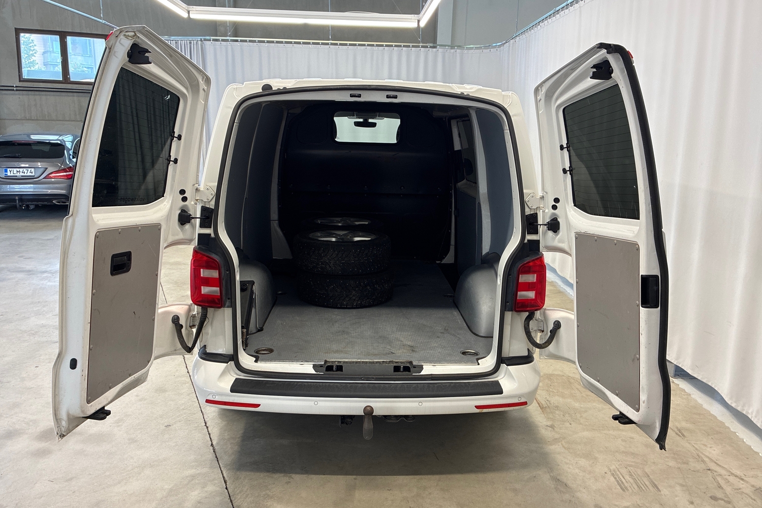 Volkswagen Transporter vaihtoauto
