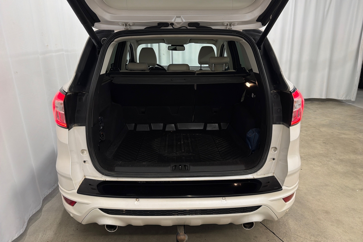 Ford Kuga vaihtoauto