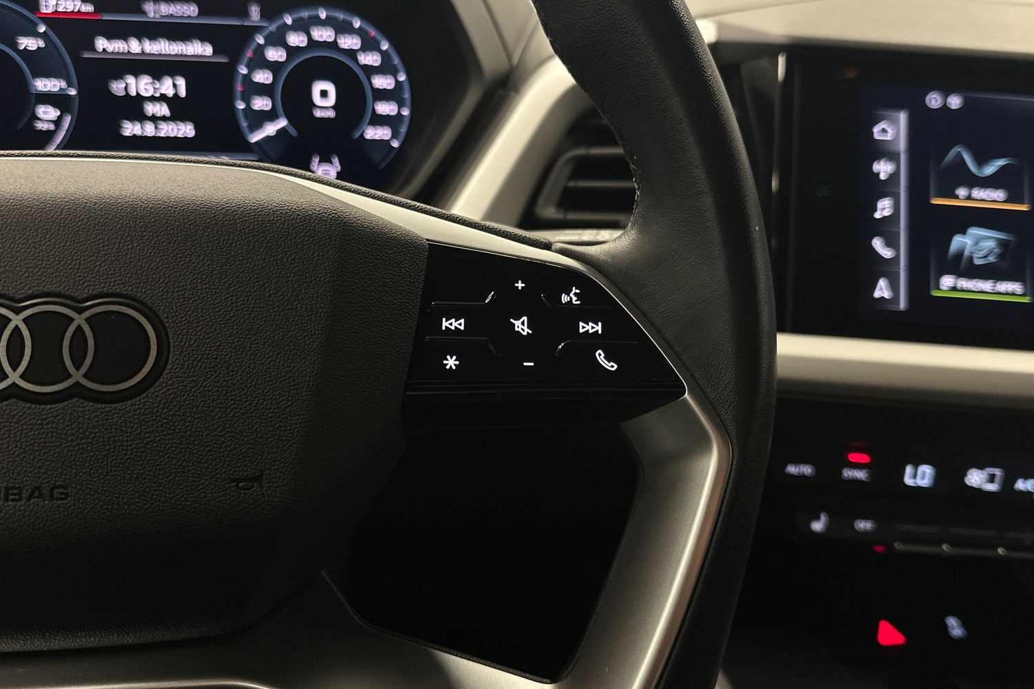 Audi Q4 e-tron vaihtoauto