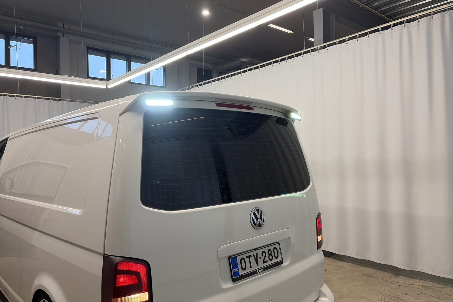 Volkswagen Transporter vaihtoauto