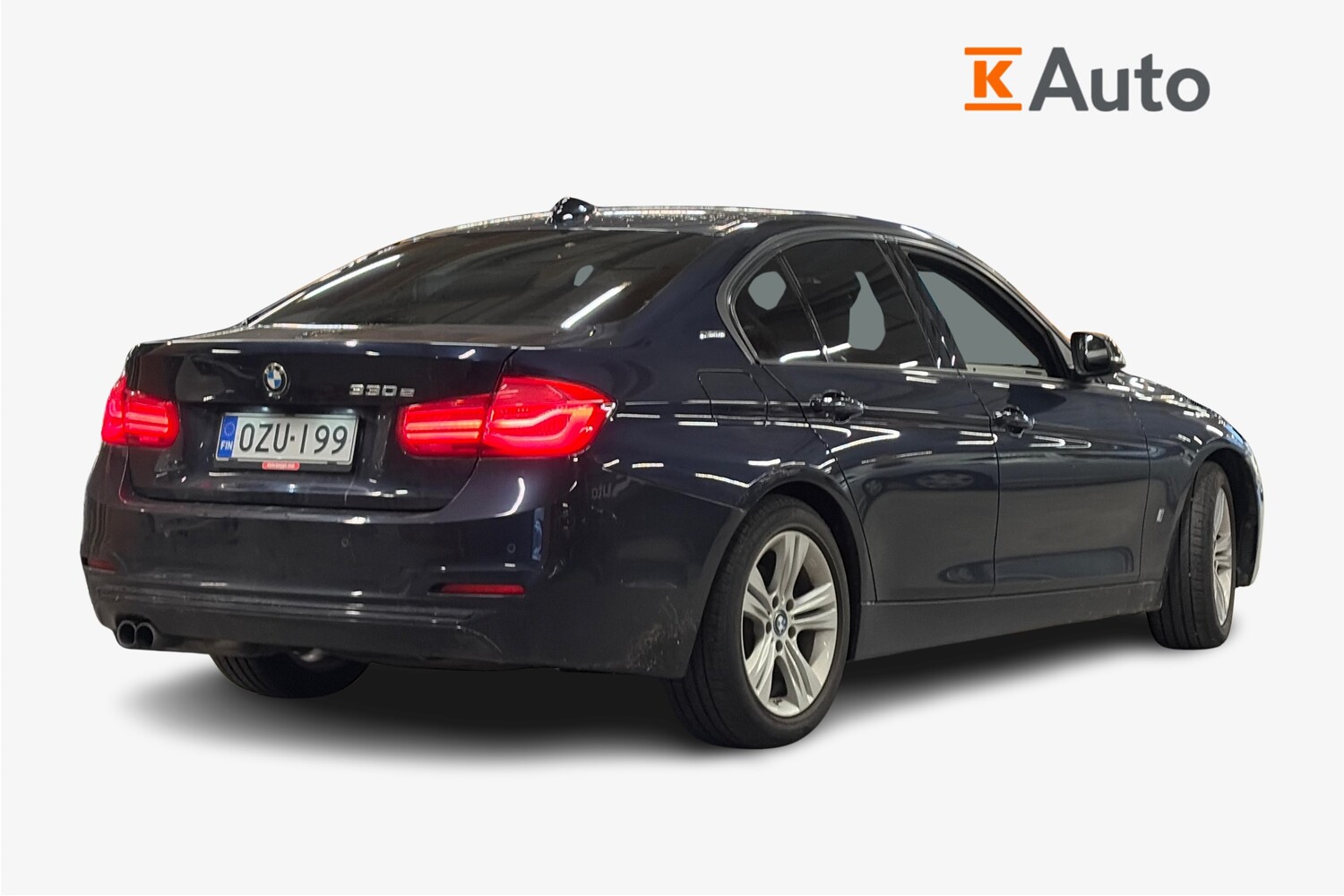 BMW 330 vaihtoauto