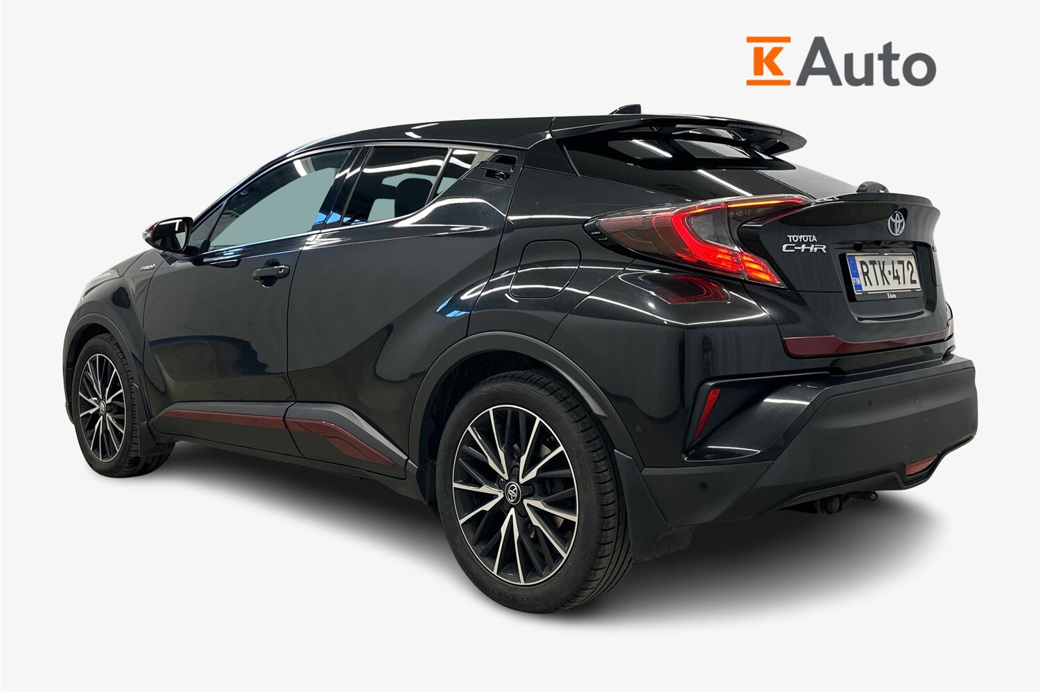 Toyota C-HR vaihtoauto