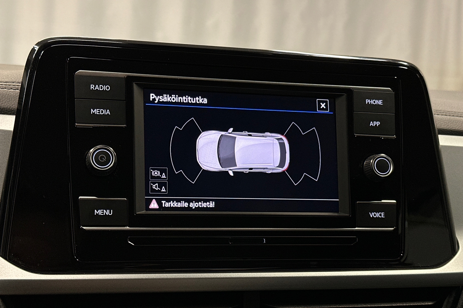 Volkswagen T-Roc vaihtoauto