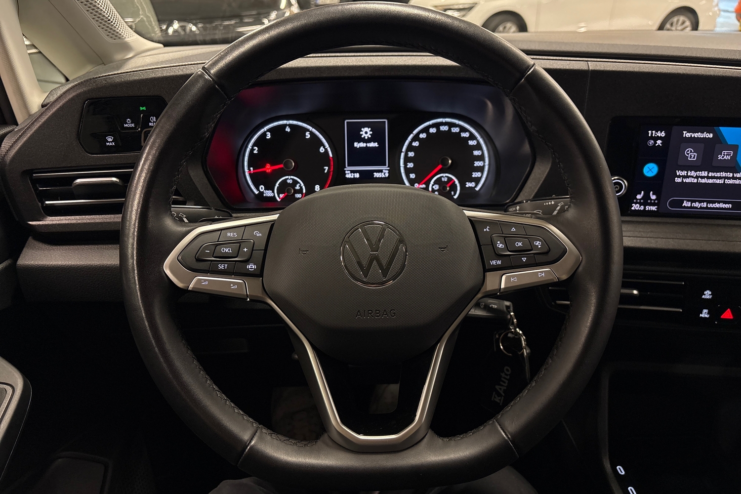 Volkswagen Caddy Maxi vaihtoauto