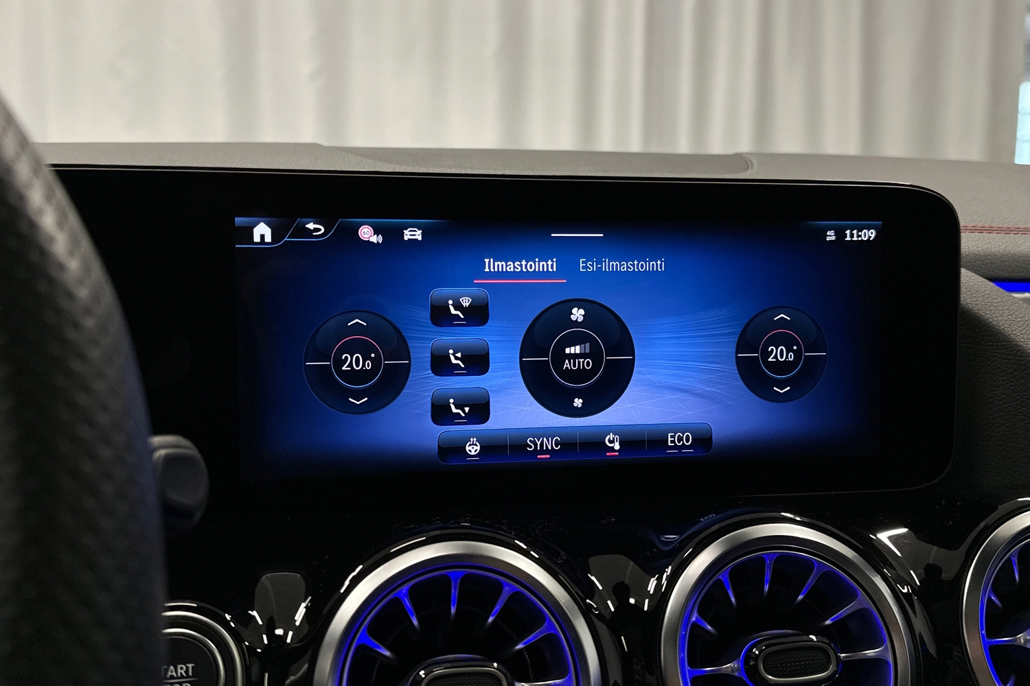 Mercedes-Benz EQA vaihtoauto