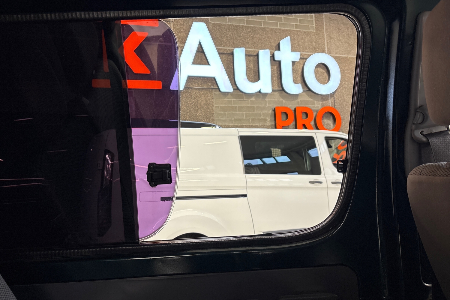 Toyota Hiace vaihtoauto