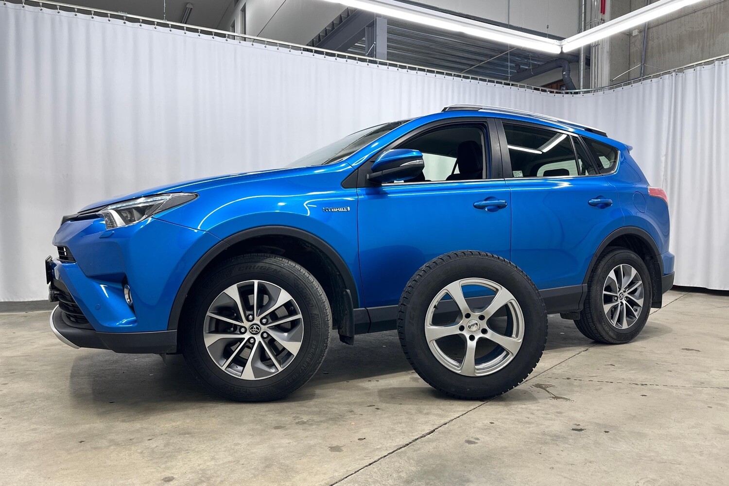 Toyota RAV4 vaihtoauto