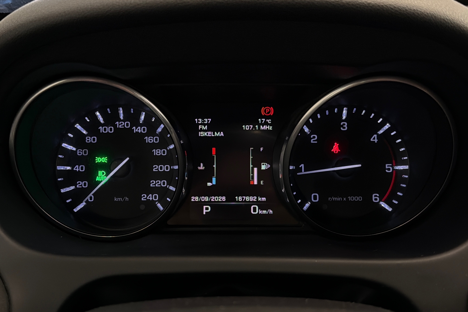 Land Rover Discovery vaihtoauto