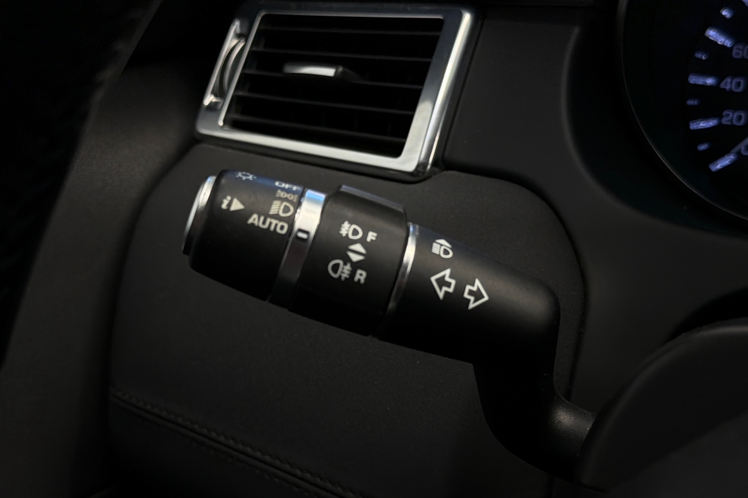 Land Rover Discovery vaihtoauto