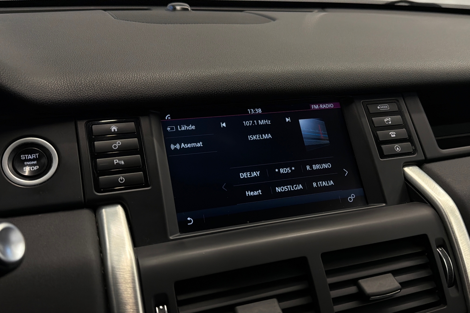Land Rover Discovery vaihtoauto