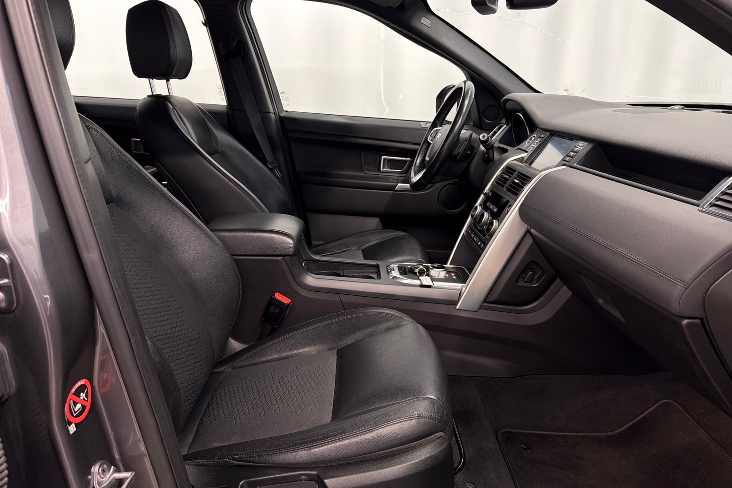 Land Rover Discovery vaihtoauto