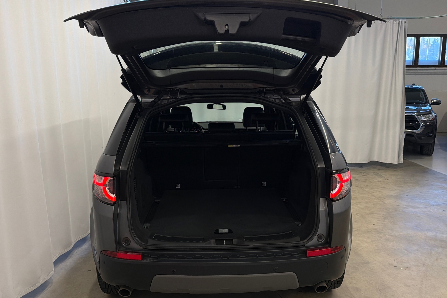 Land Rover Discovery vaihtoauto