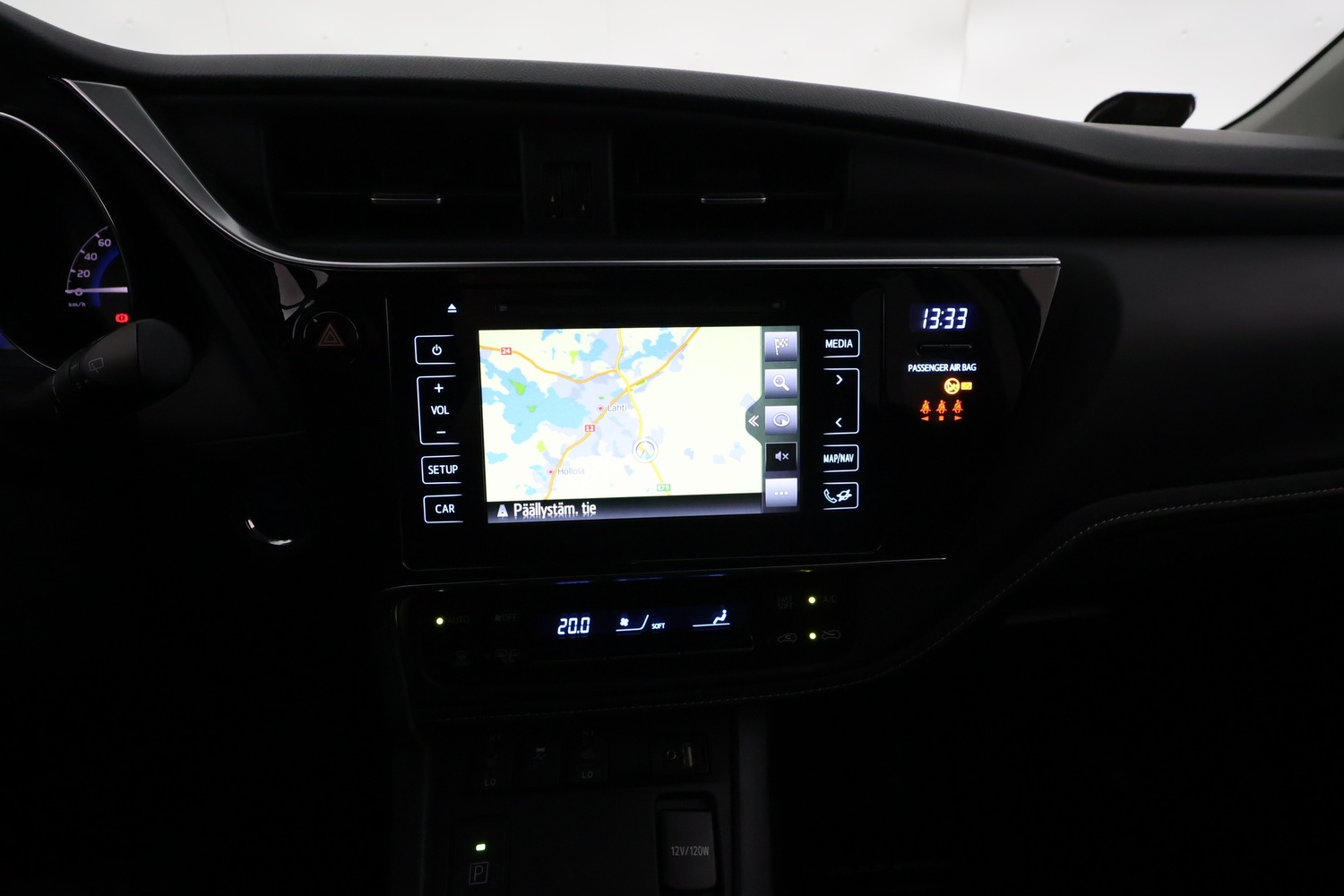 Toyota Auris vaihtoauto