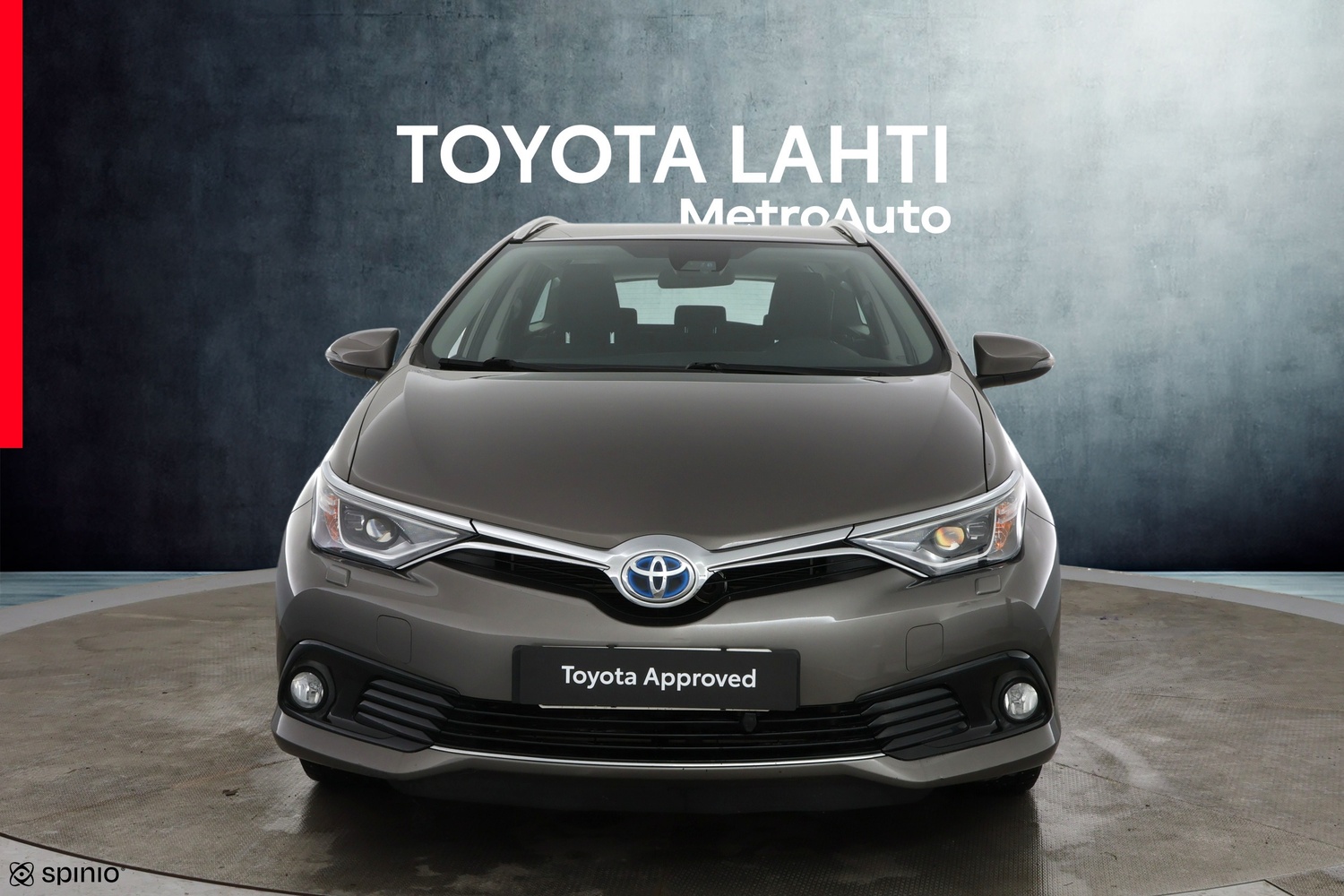 Toyota Auris vaihtoauto
