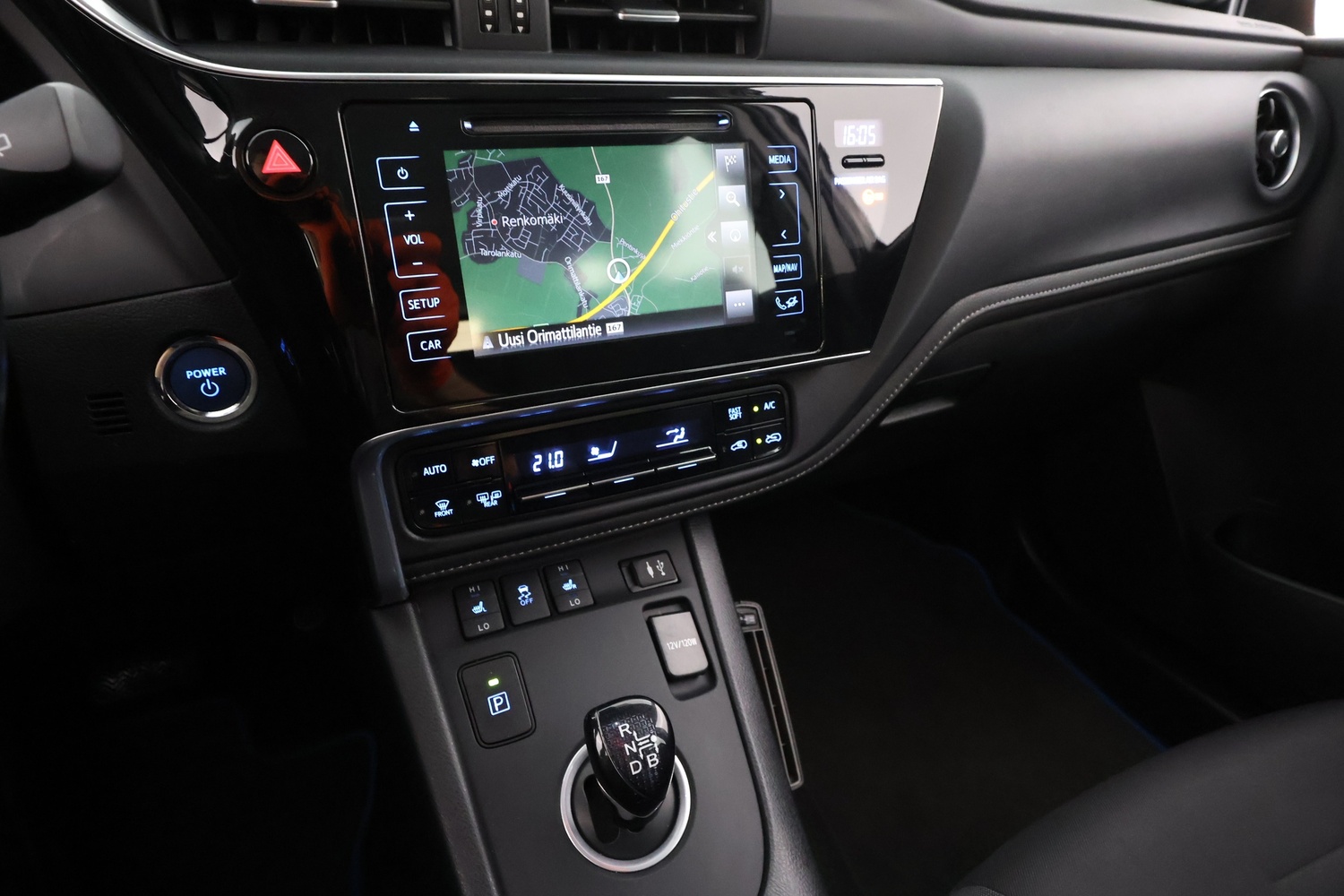 Toyota Auris vaihtoauto