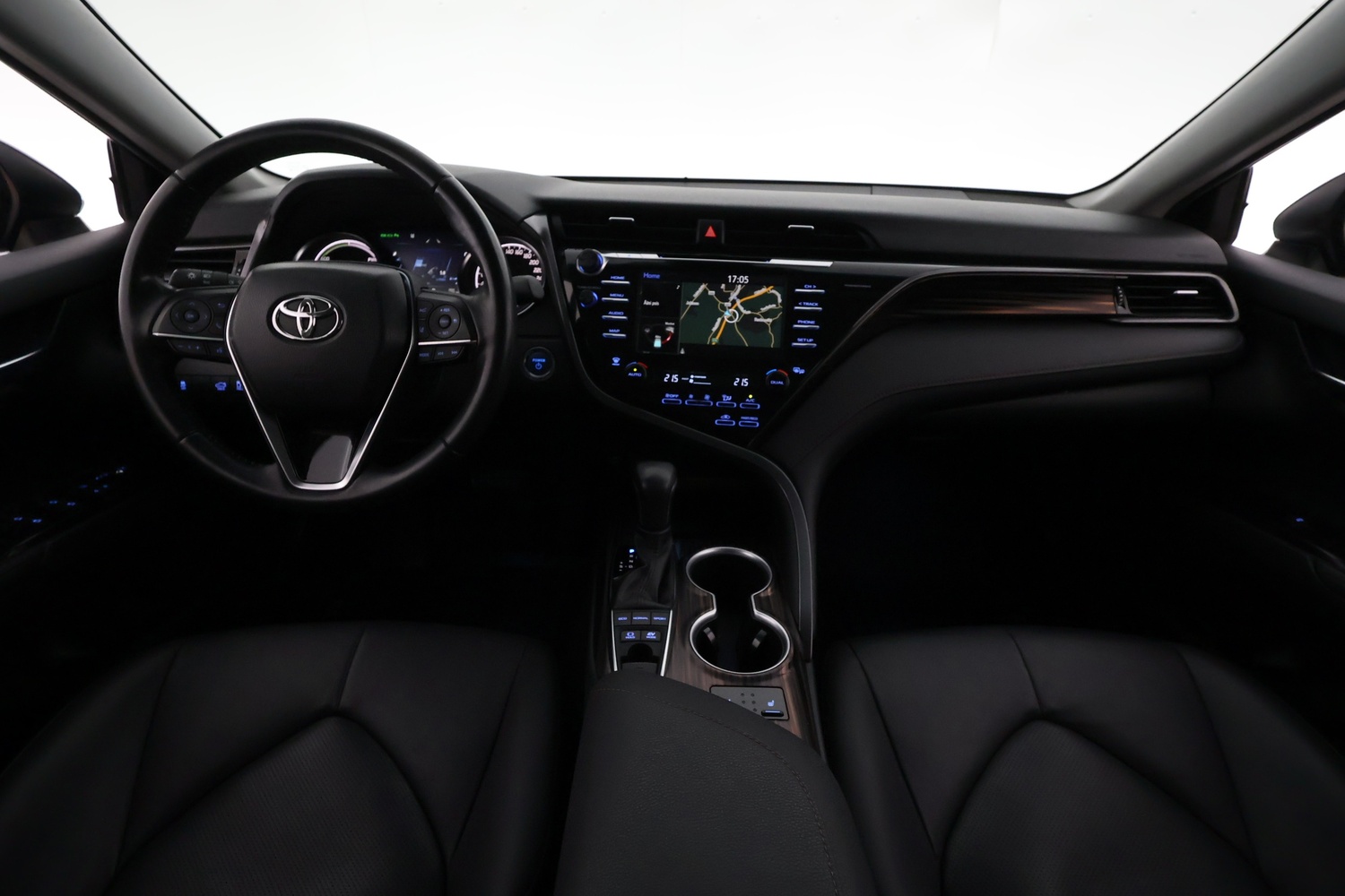 Toyota Camry vaihtoauto