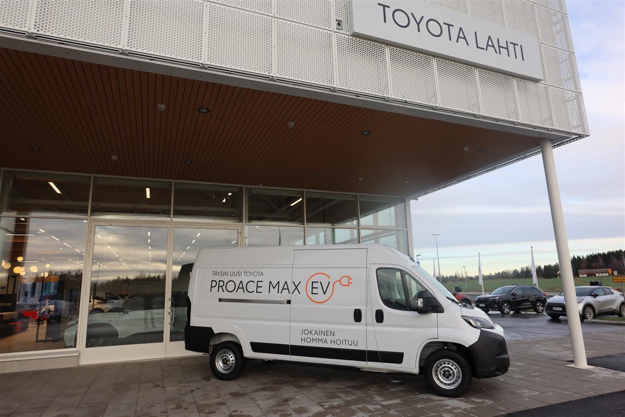 Toyota Proace MAX vaihtoauto