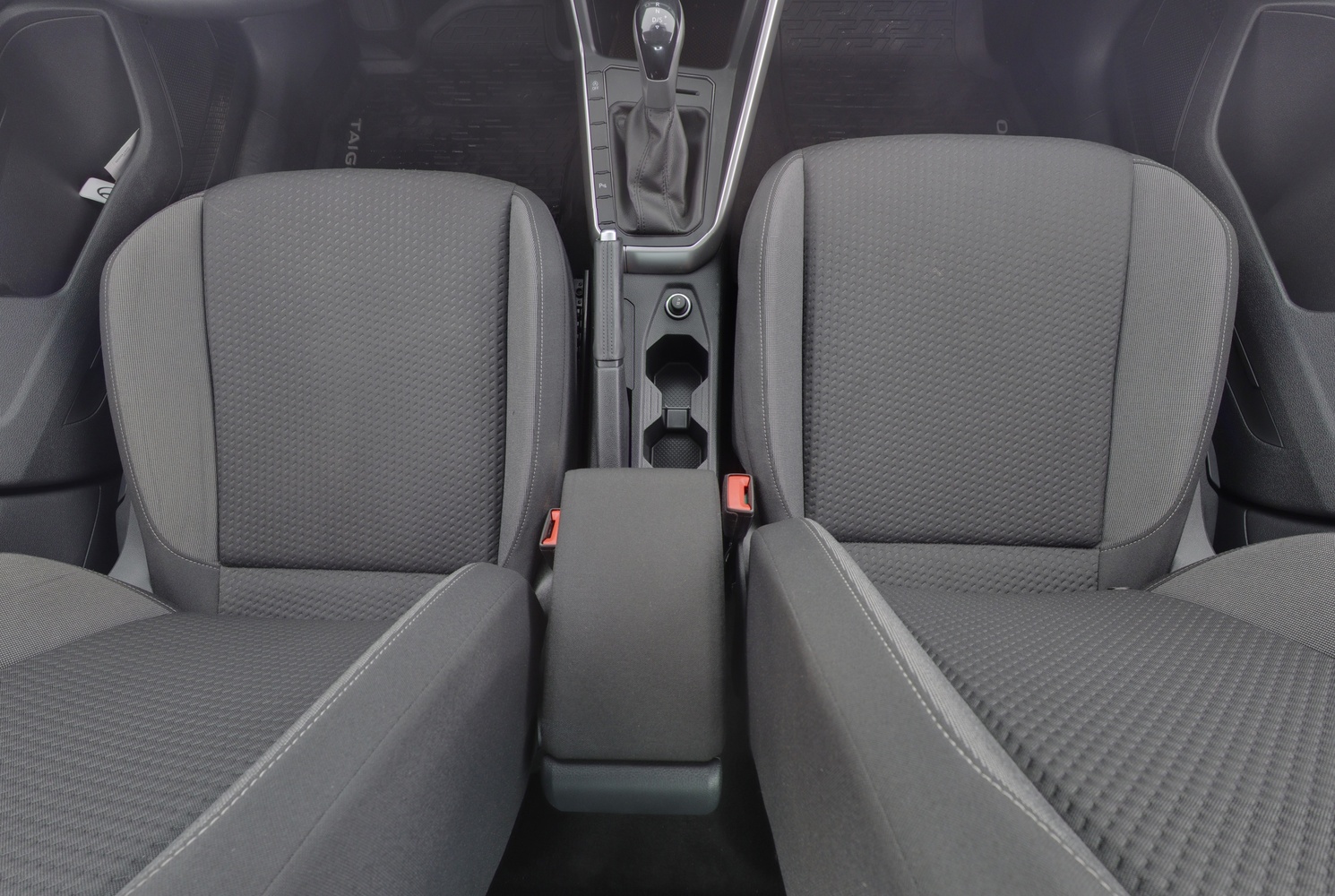 Volkswagen Taigo vaihtoauto
